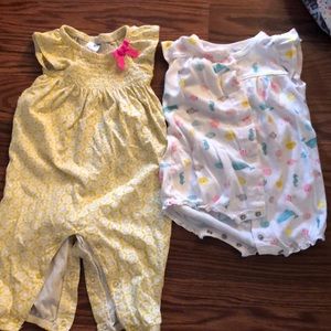 2 baby girl romper